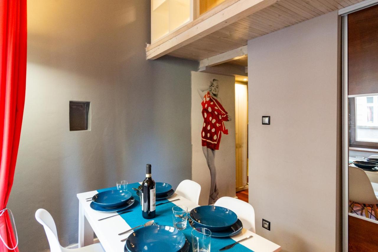 Lilly Apartment Main Train Station Old Town By The Castle Suites Krakov Exteriér fotografie