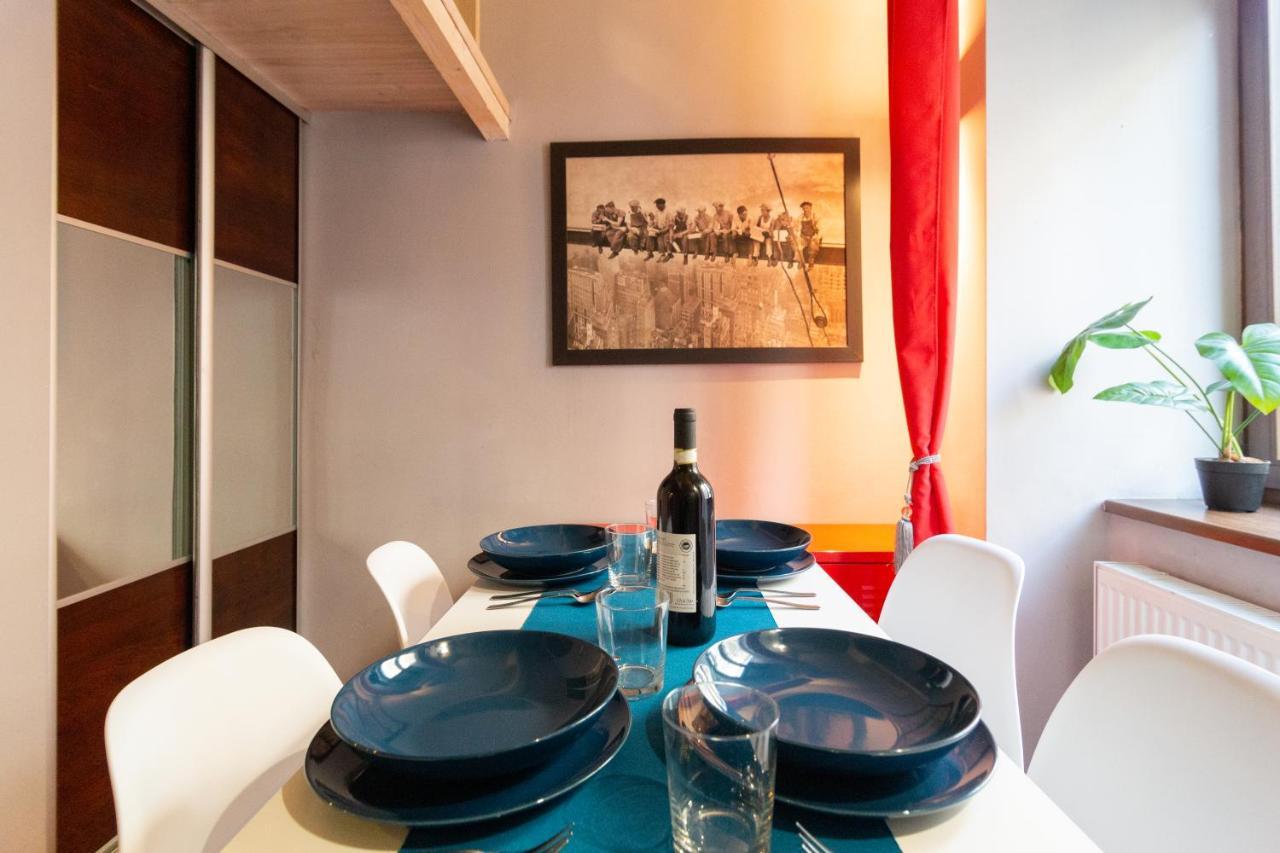 Lilly Apartment Main Train Station Old Town By The Castle Suites Krakov Exteriér fotografie