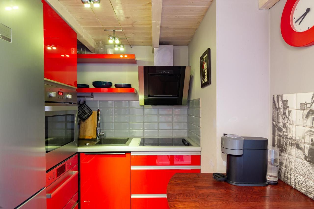 Lilly Apartment Main Train Station Old Town By The Castle Suites Krakov Exteriér fotografie