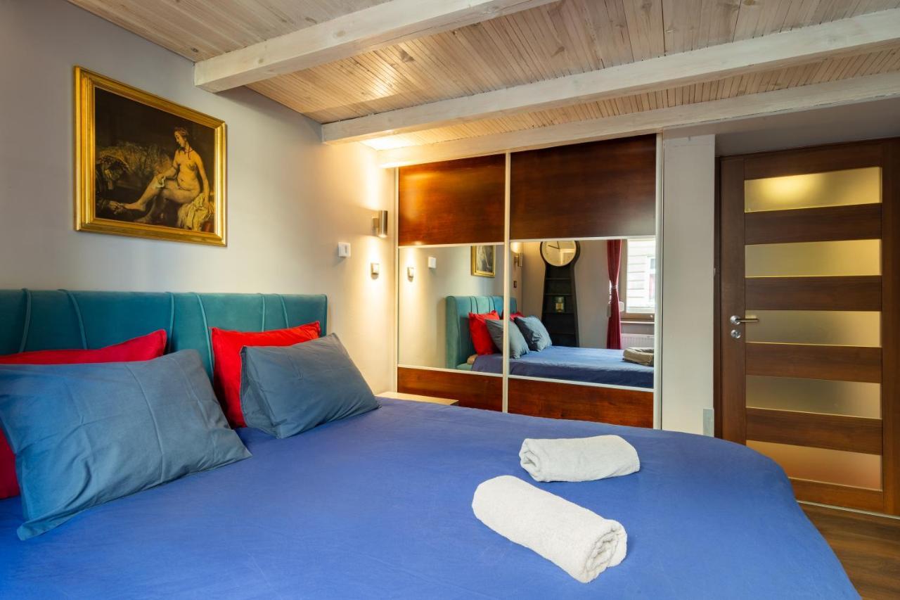 Lilly Apartment Main Train Station Old Town By The Castle Suites Krakov Exteriér fotografie